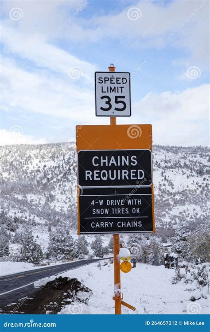 Are chains required on 395 today?