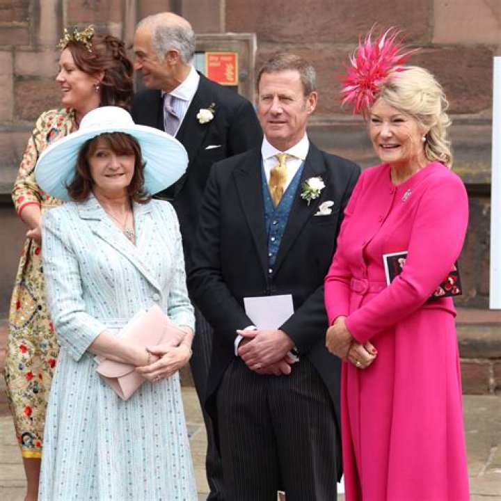 How rich is the Earl of Grantham?