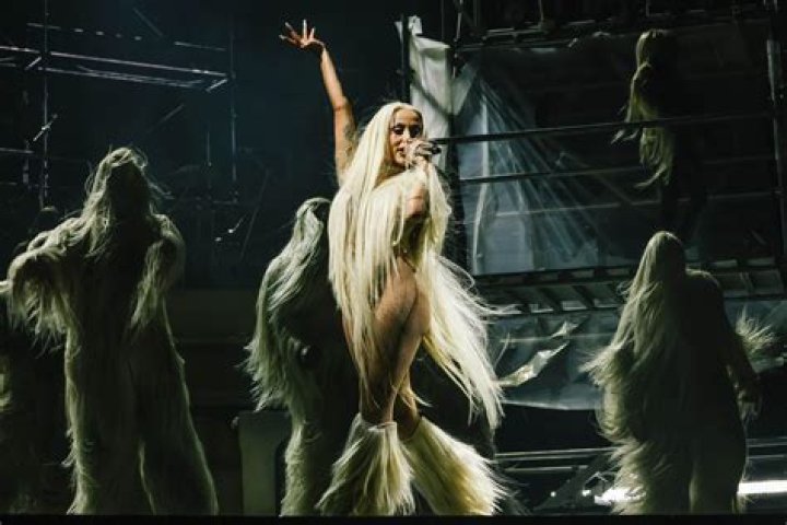 Unleash The Secrets Of Doja Cat's Mesmerizing Dancers