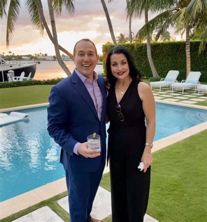 Unveiling The Private Life Of Raymond Arroyo's Wife: Surprising Revelations