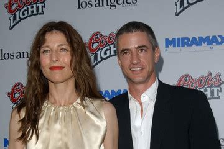 Who is Catherine Keener Dating Now? Past Relationships, Current