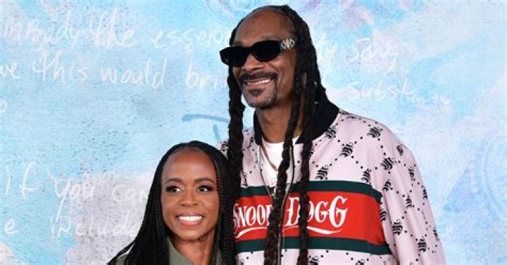 Who is Snoop Dogg's wine partner?